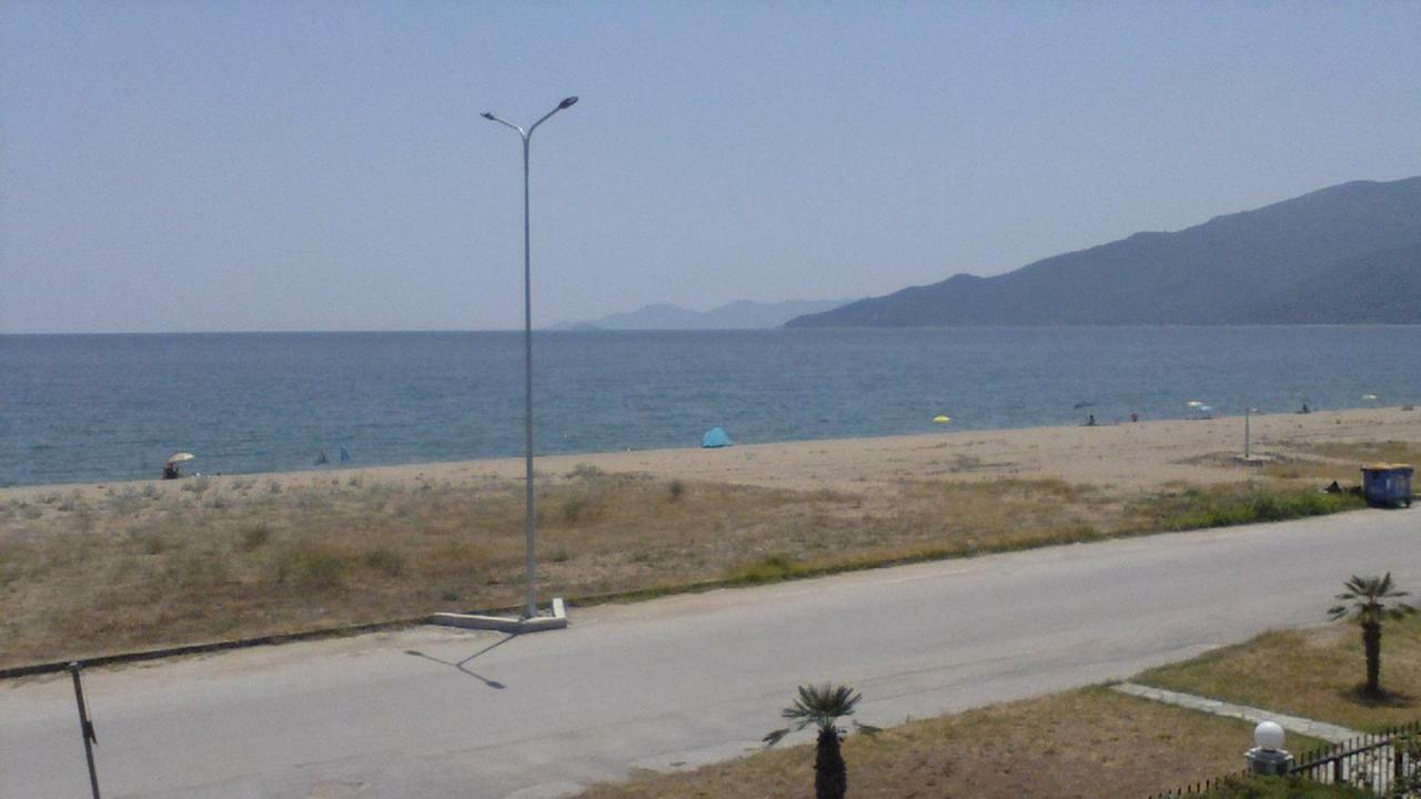 Villa Iris Vrasná 외부 사진