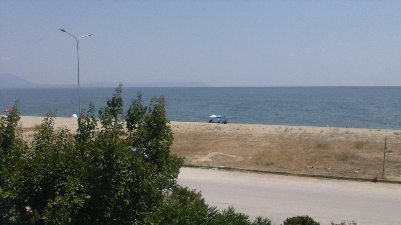 Villa Iris Vrasná 외부 사진